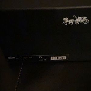 Coach Addie Side Pump Size 10